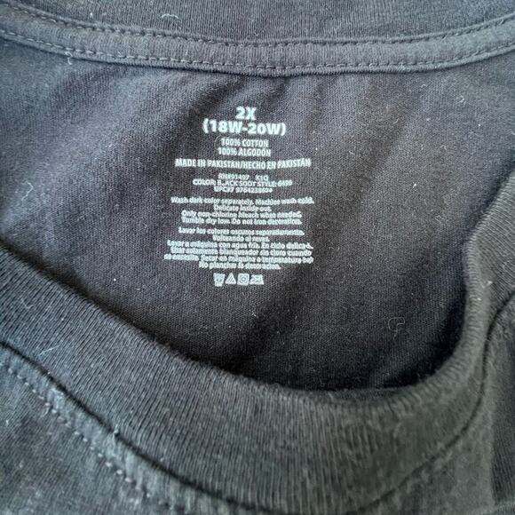 Halloween T-shirt, women’s  2X (18W-20W) - Picture 3 of 5